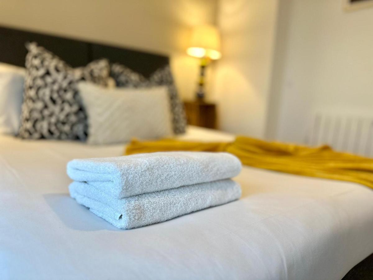 Koala & Tree - Modern 1 Bed Apartment For 4 Guests In The Heart Of Cambridge - Short Lets & Serviced Accommodation מראה חיצוני תמונה